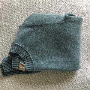 Everlane Blue Cashmere Sweater Size M